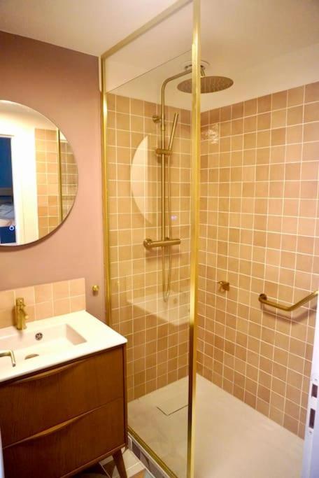 Le Bel Iris - Acces Direct Plage Appartement Châtelaillon-Plage Buitenkant foto