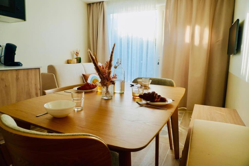 Le Bel Iris - Acces Direct Plage Appartement Châtelaillon-Plage Buitenkant foto